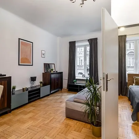 Urban Chic - Old Town - 11 People - Stare - Freta Apartamento