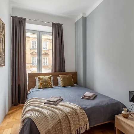 Urban Chic - Old Town - 11 People - Stare - Freta Apartment Warsaw